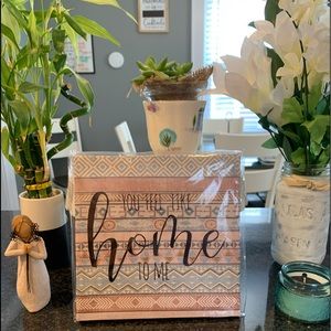 CANVAS WALL ART